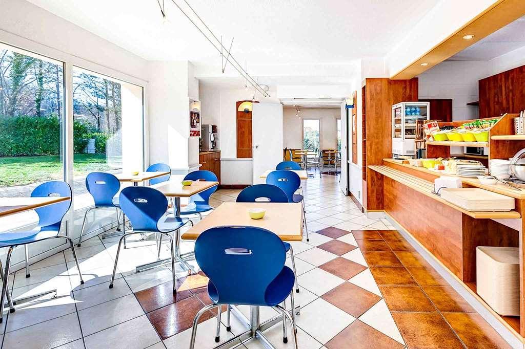Ibis Budget Agen Extérieur photo